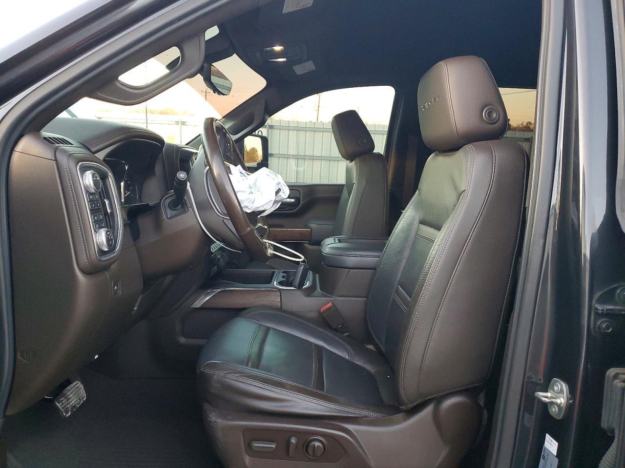 2020 GMC Sierra K2500 Denali