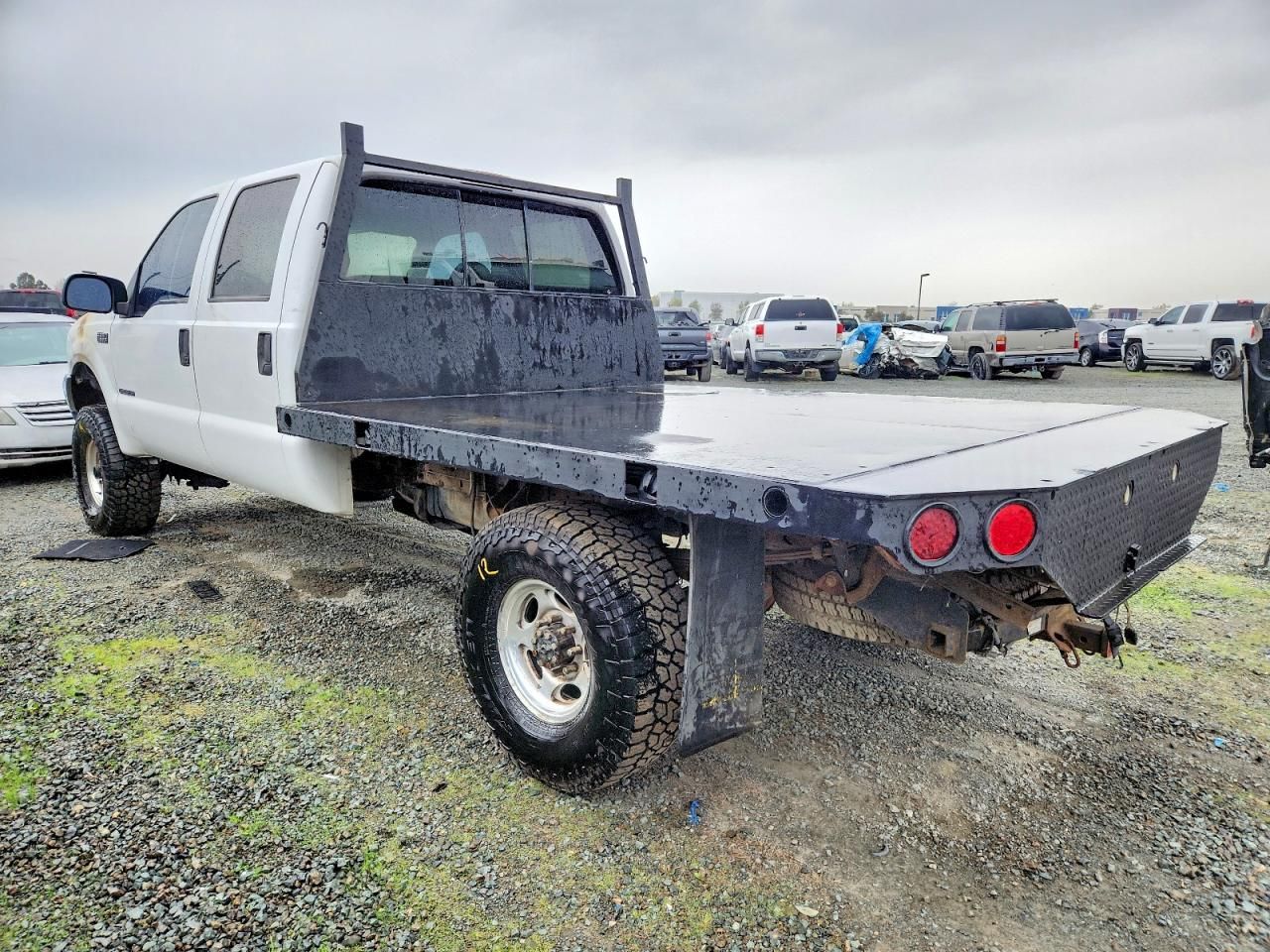 1999 Ford F350 Super Duty Flatbed Truck