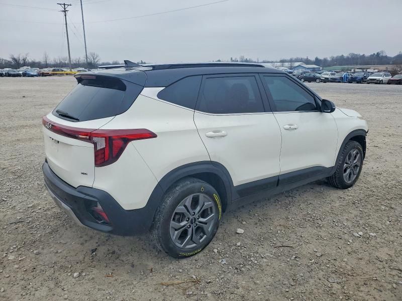 2024 KIA Seltos s
