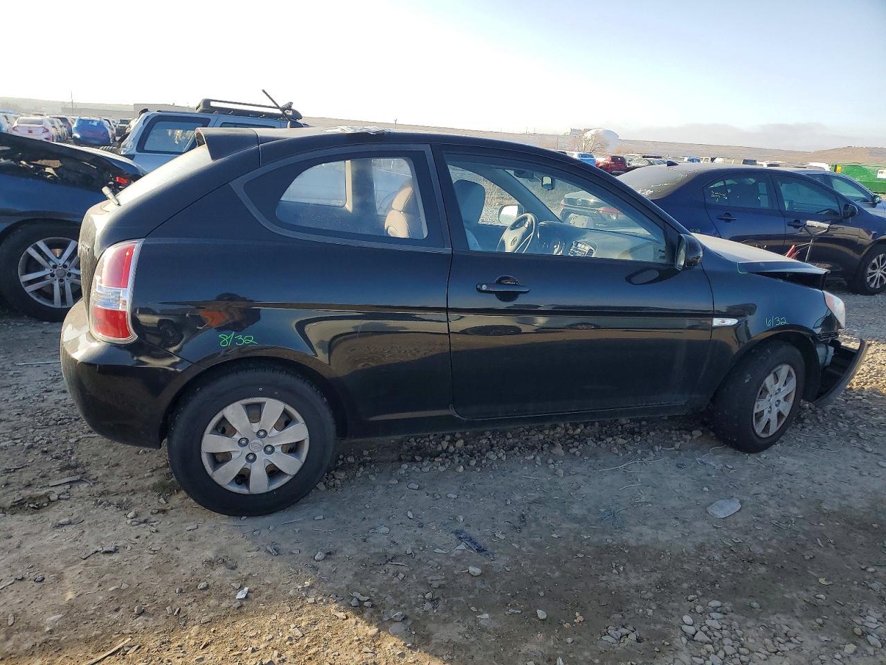 2010 Hyundai Accent Blue