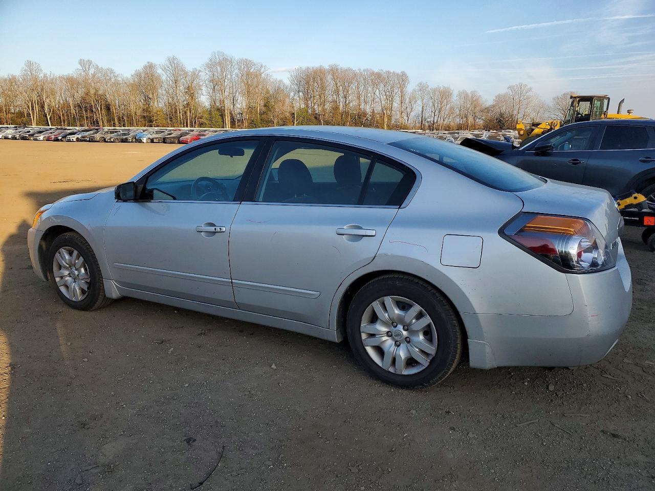 2012 Nissan Altima Base