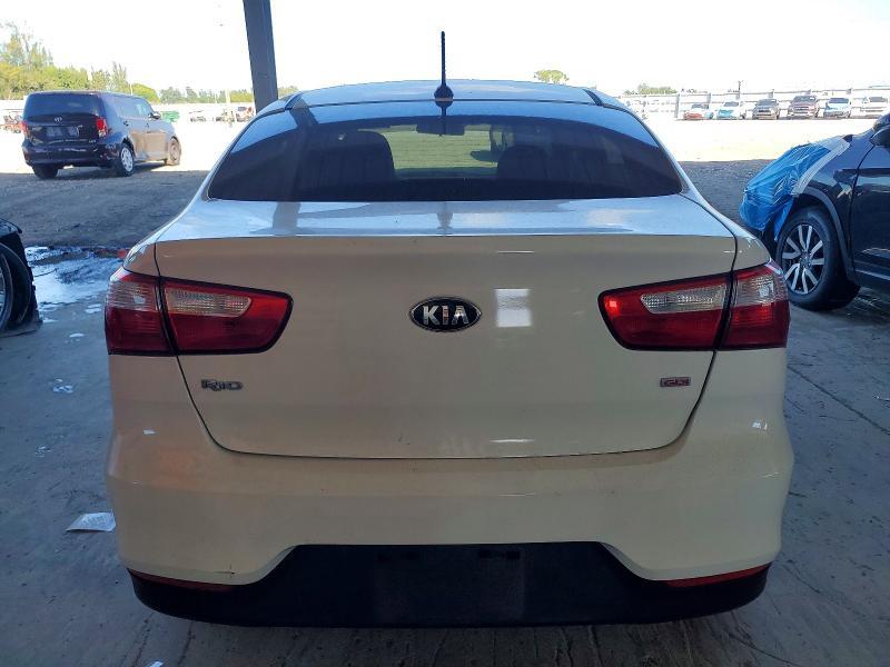 2016 KIA Rio lx