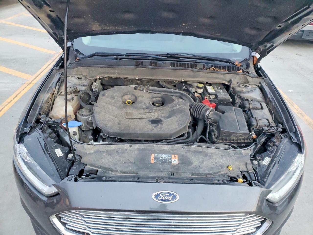 2016 Ford Fusion se