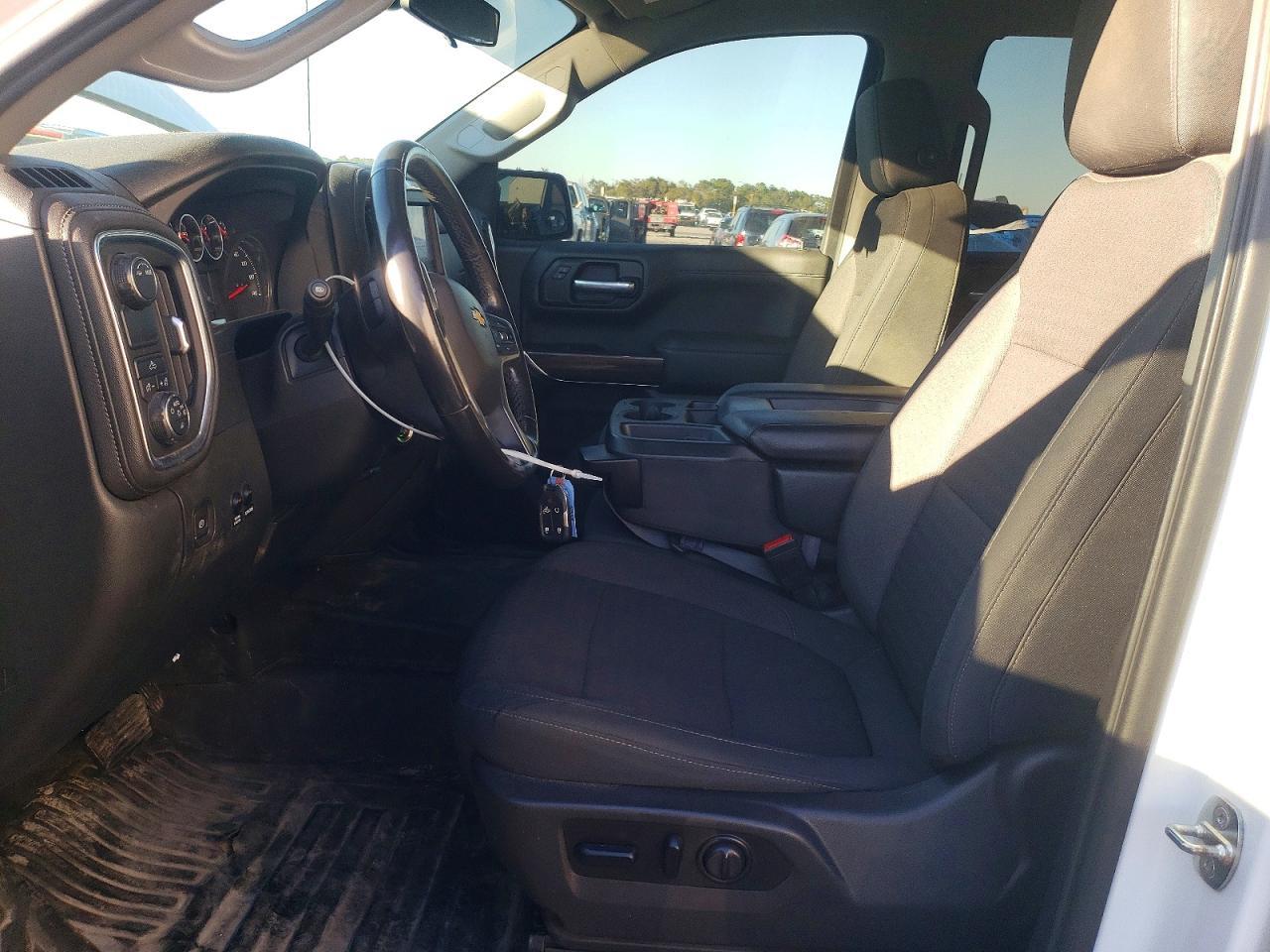 2020 Chevrolet Silverado C1500 lt