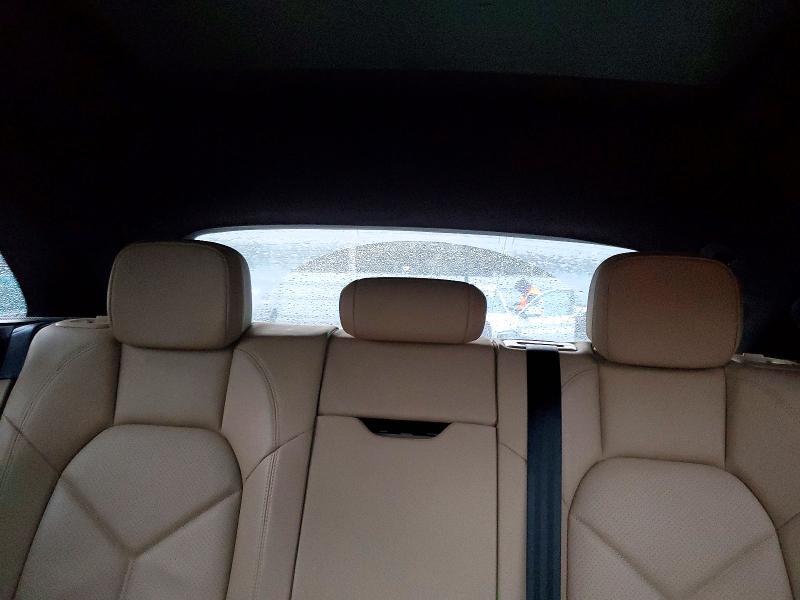2023 Porsche Macan Base