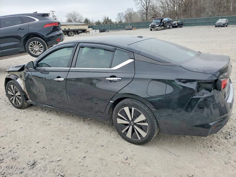 2022 Nissan Altima sv