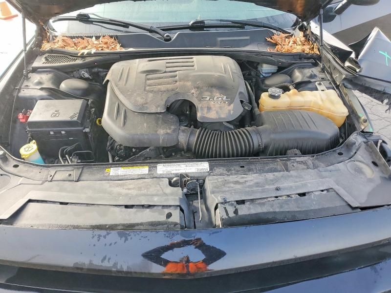 2012 Dodge Challenger sxt