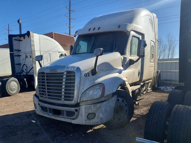 2017 Freightliner Cascadia 125 Semi Truck