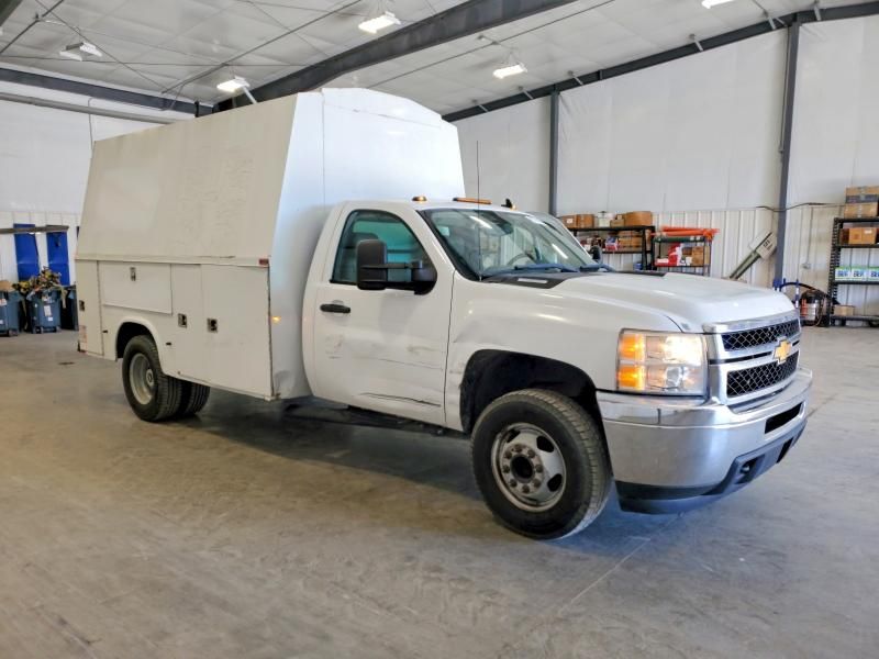 2013 Chevrolet Silverado Utility / Service Truck