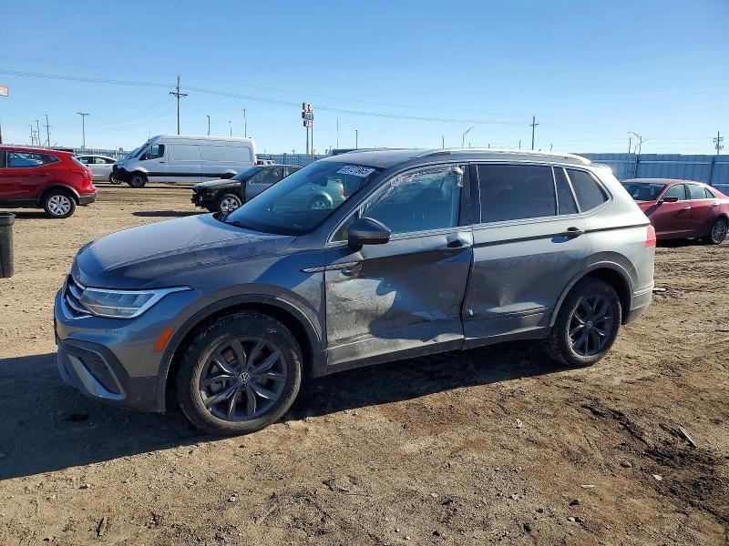 2022 Volkswagen Tiguan se