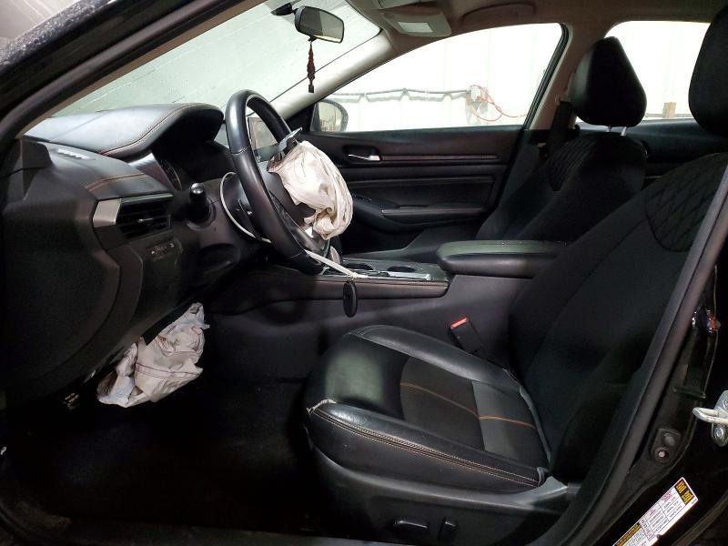 2019 Nissan Altima sr