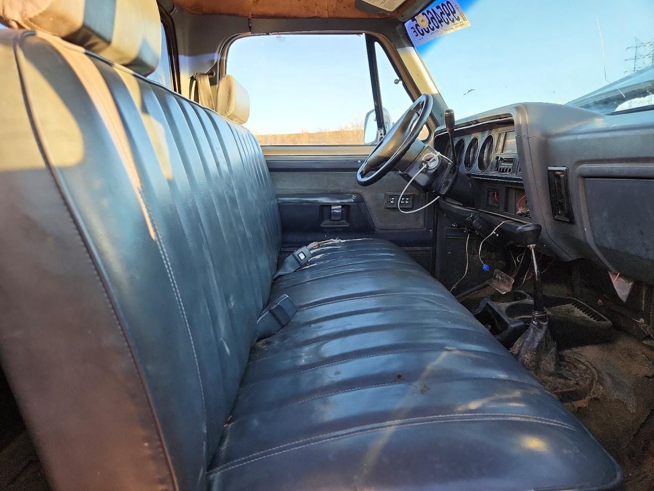 1992 Dodge W-series W200