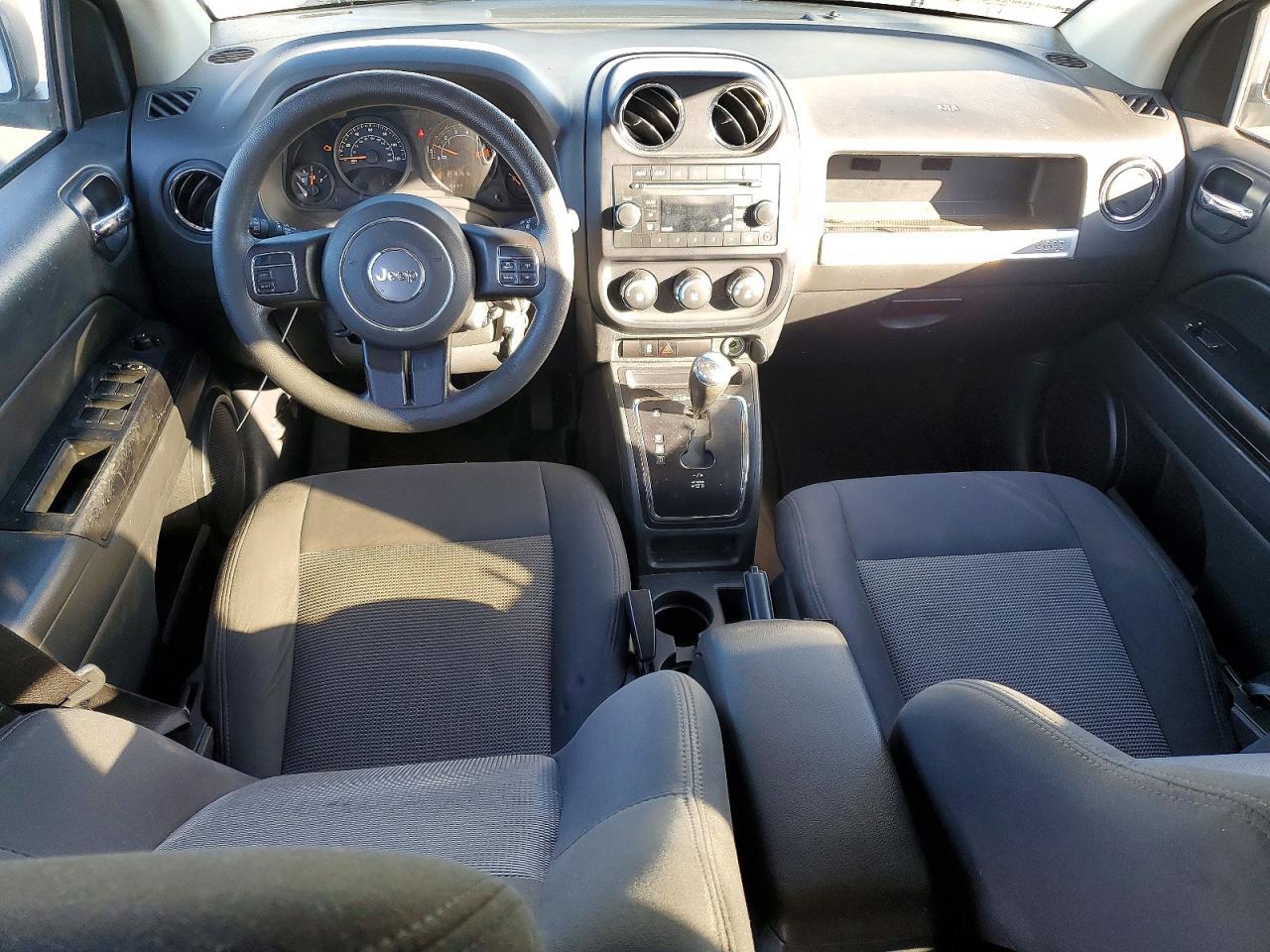 2016 Jeep Compass Sport