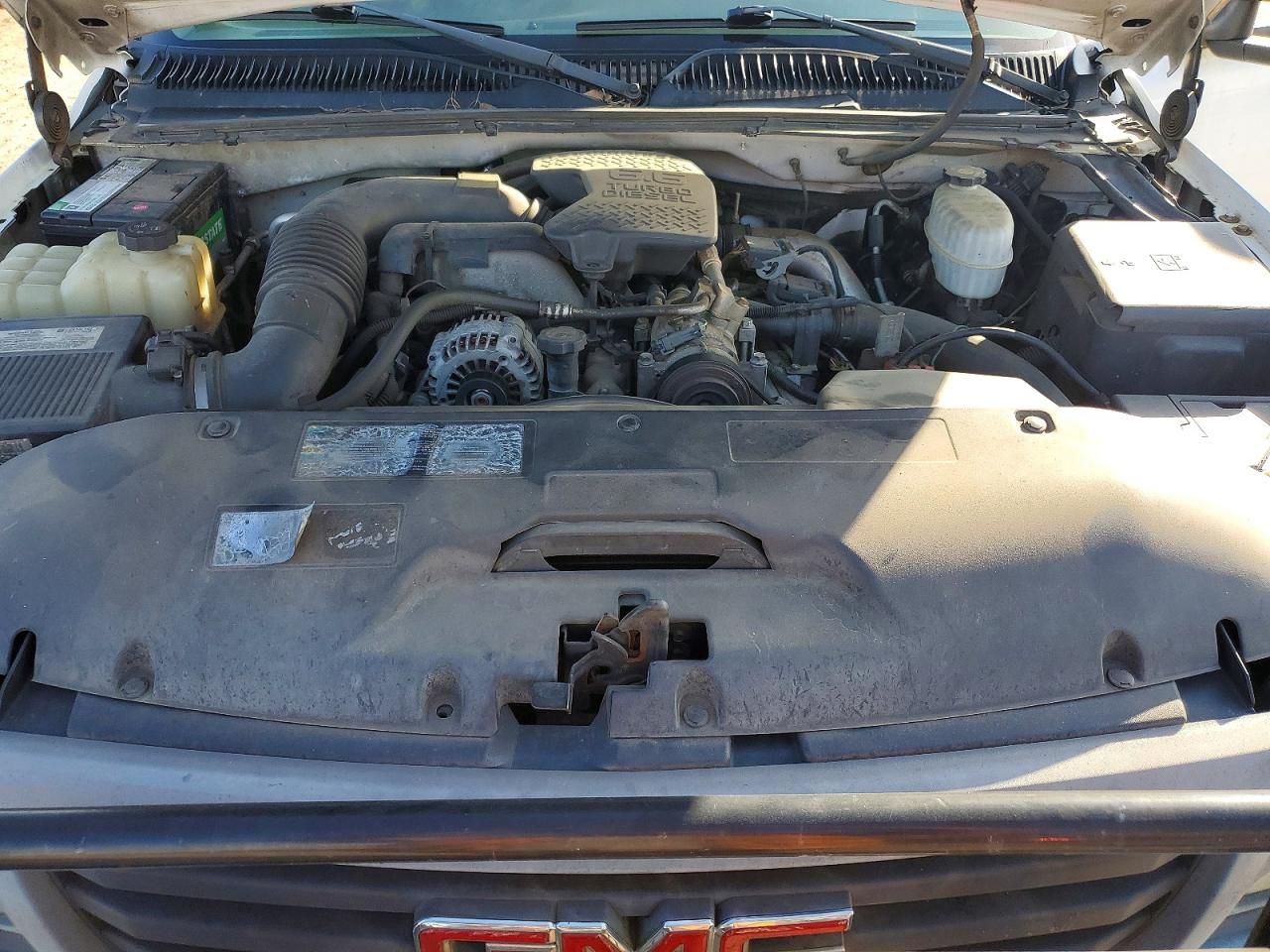 2005 GMC New Sierra-Delivery Truck