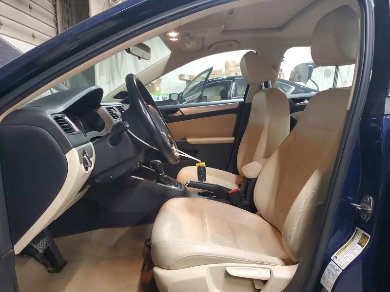 2012 Volkswagen Jetta sel