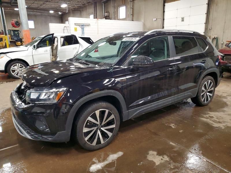 2024 Volkswagen Taos se