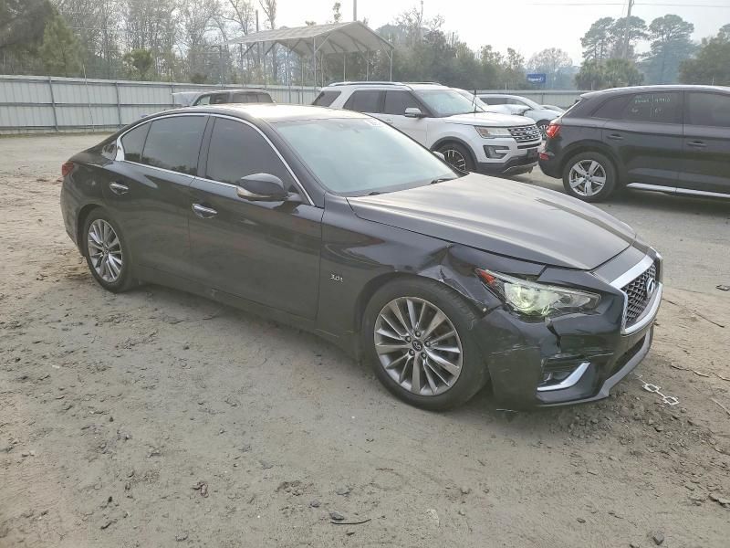 2018 Infiniti Q50 Luxe