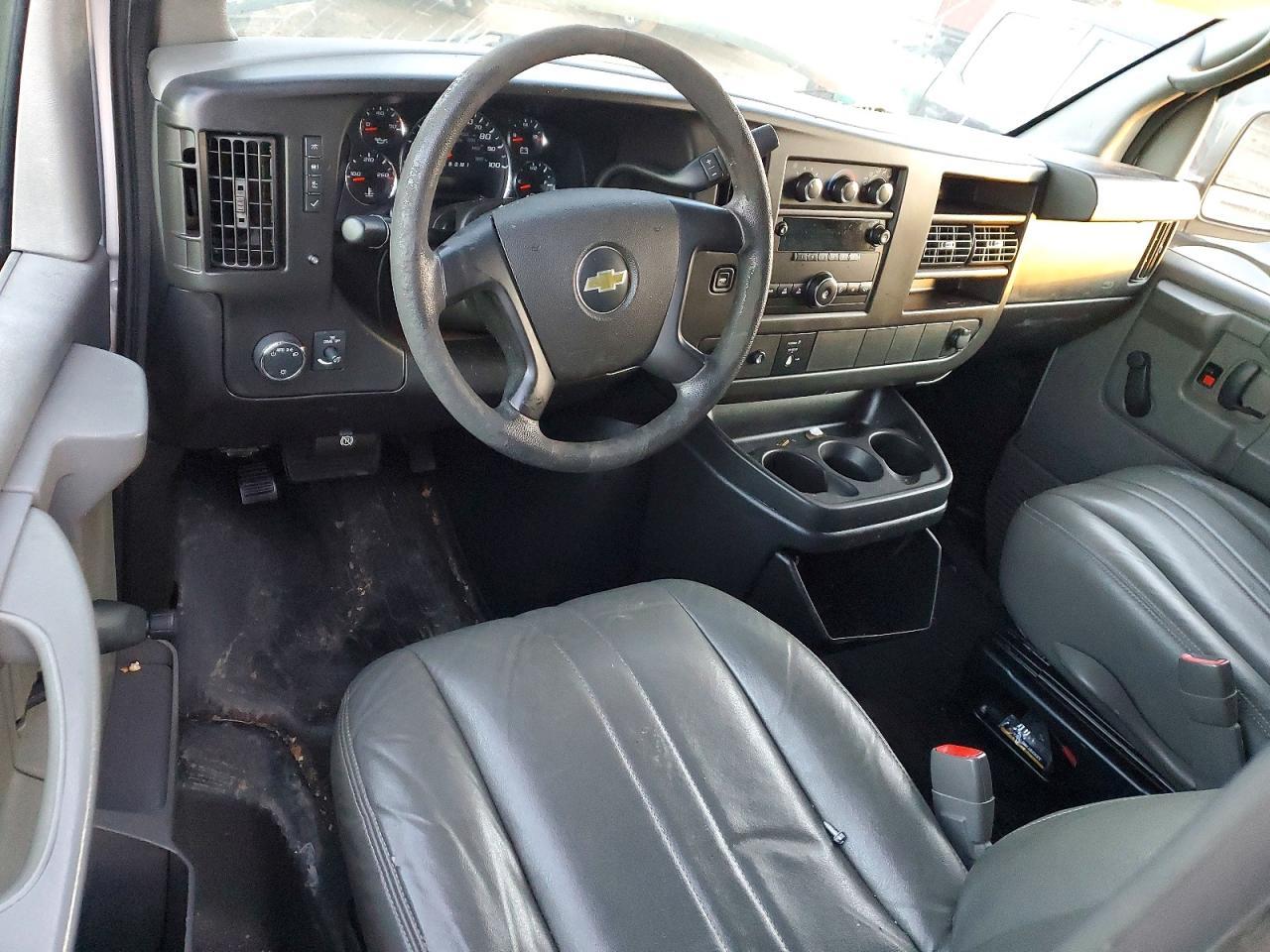 2013 Chevrolet Express G2500