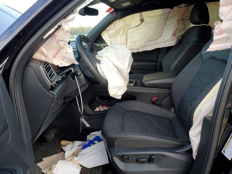 2024 Volkswagen Atlas Cross Sport se