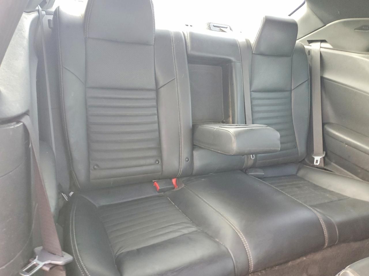 2012 Dodge Challenger sxt