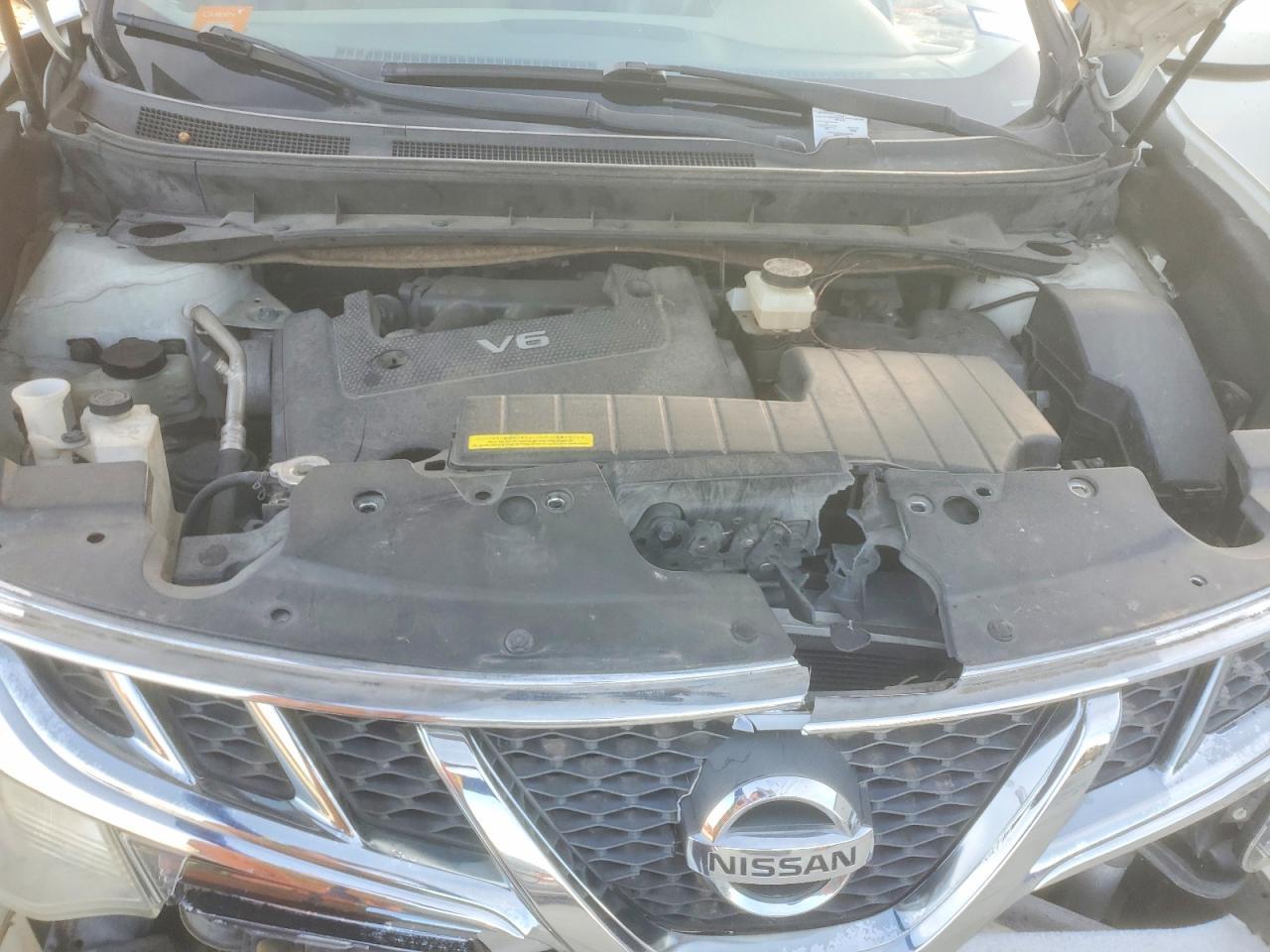 2012 Nissan Murano s