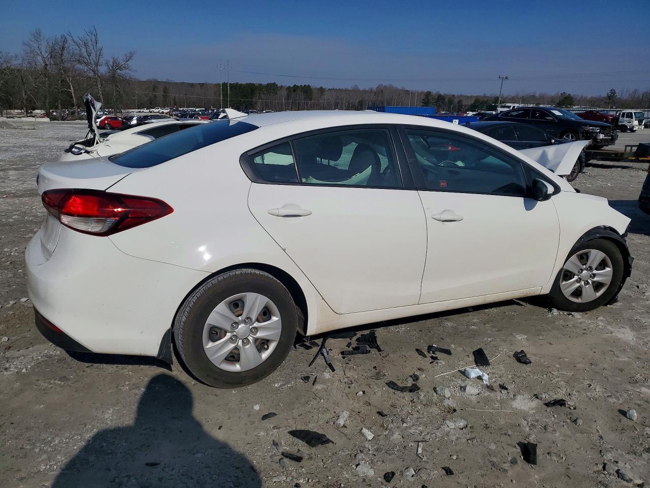 2017 KIA Forte lx