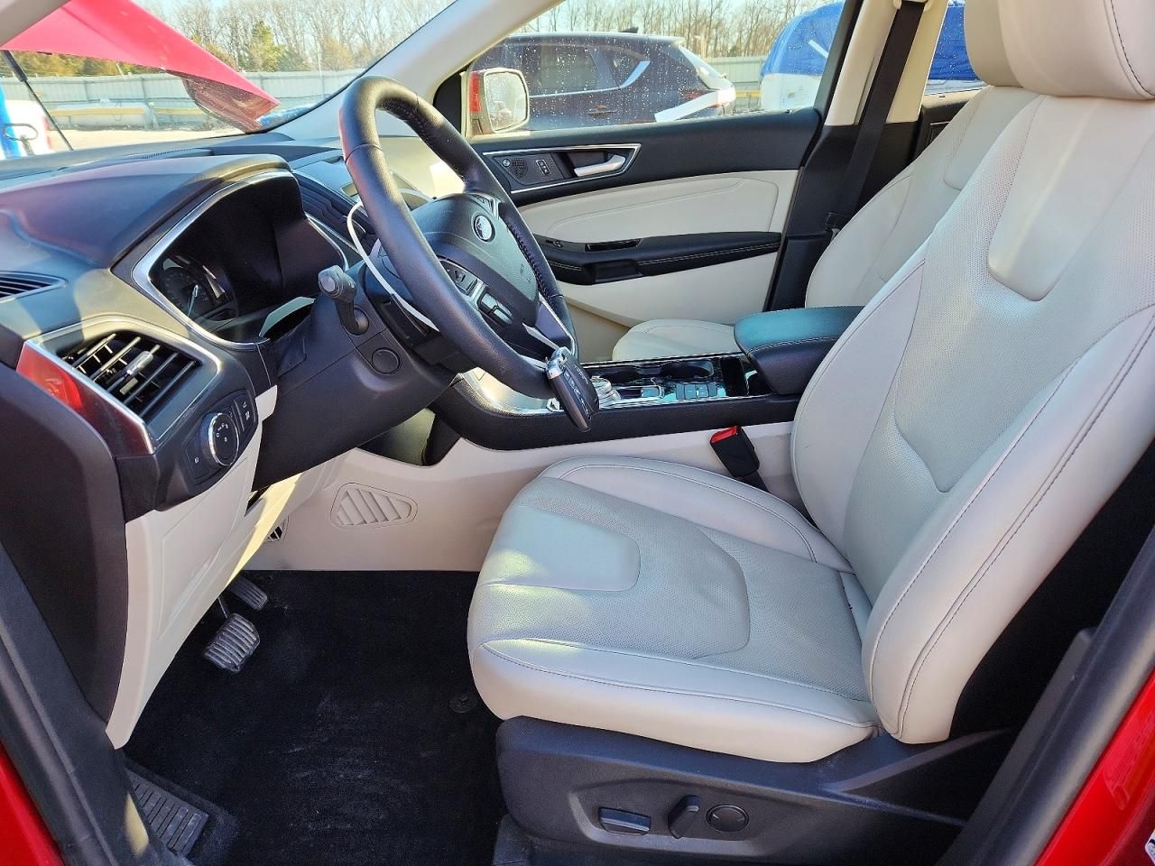 2020 Ford Edge Titanium