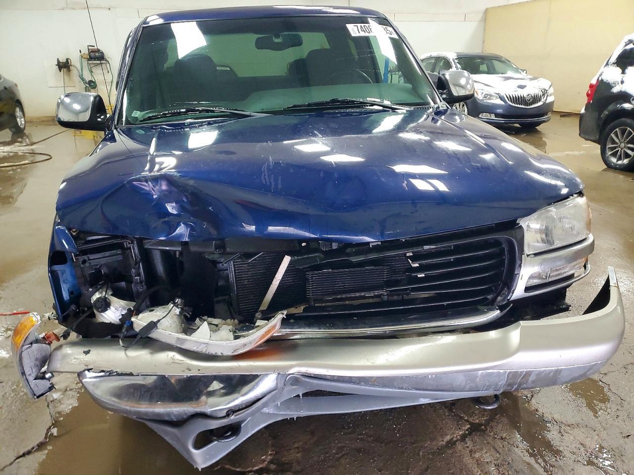 2001 GMC New Sierra C1500