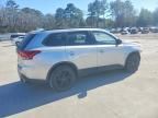 2019 Mitsubishi Outlander se