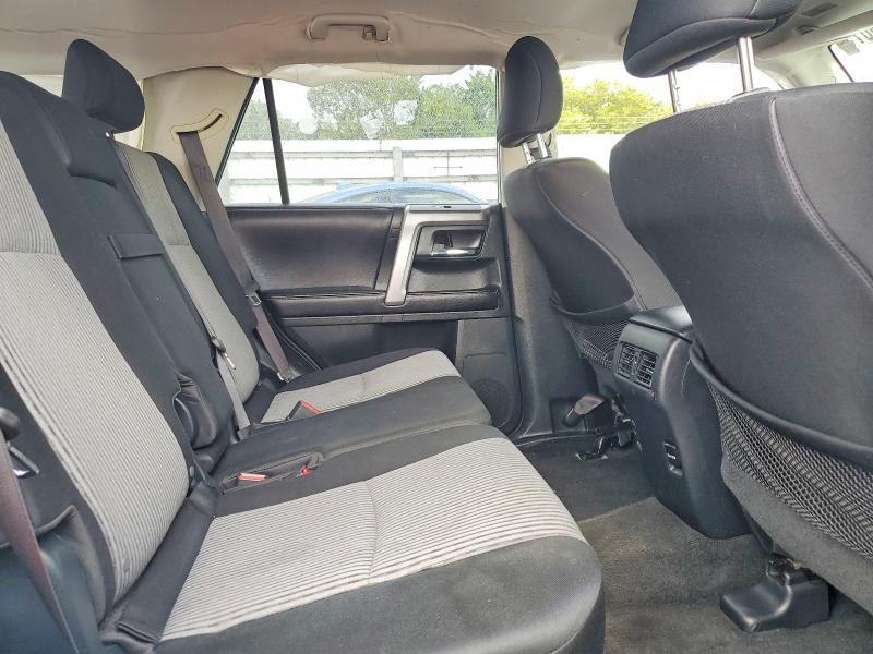 2016 Toyota 4runner SR5