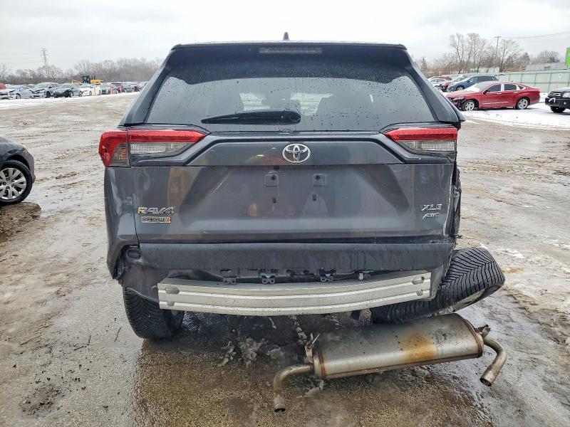 2020 Toyota Rav4 xle