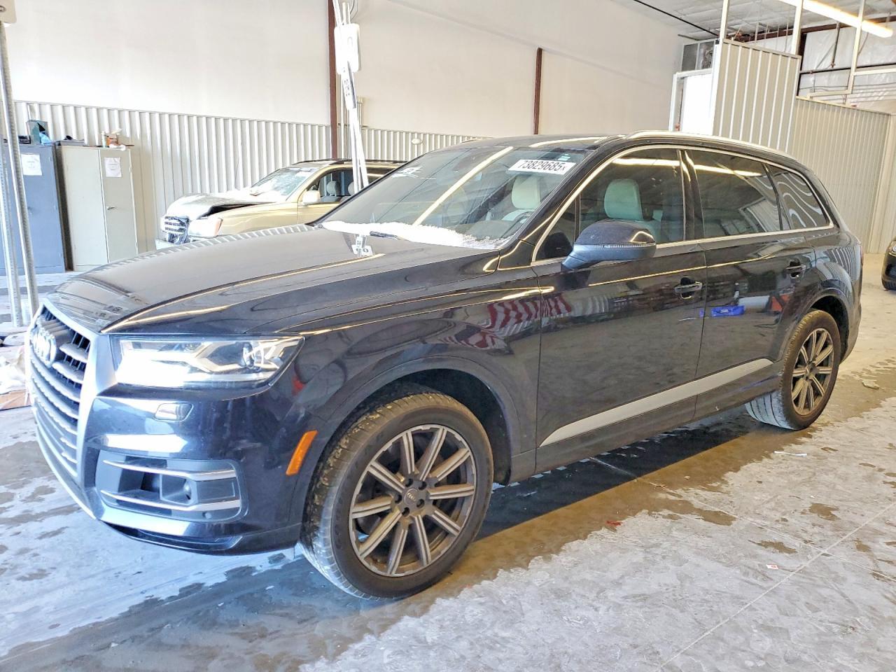 2017 Audi Q7 Premium Plus