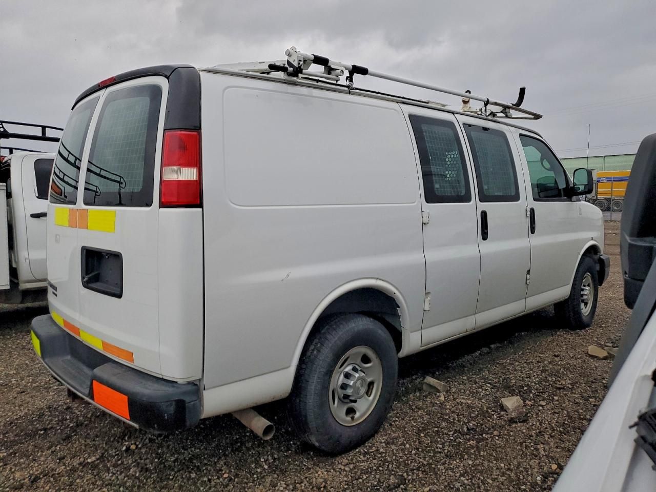 2015 Chevrolet Express 2500 Delivery Van