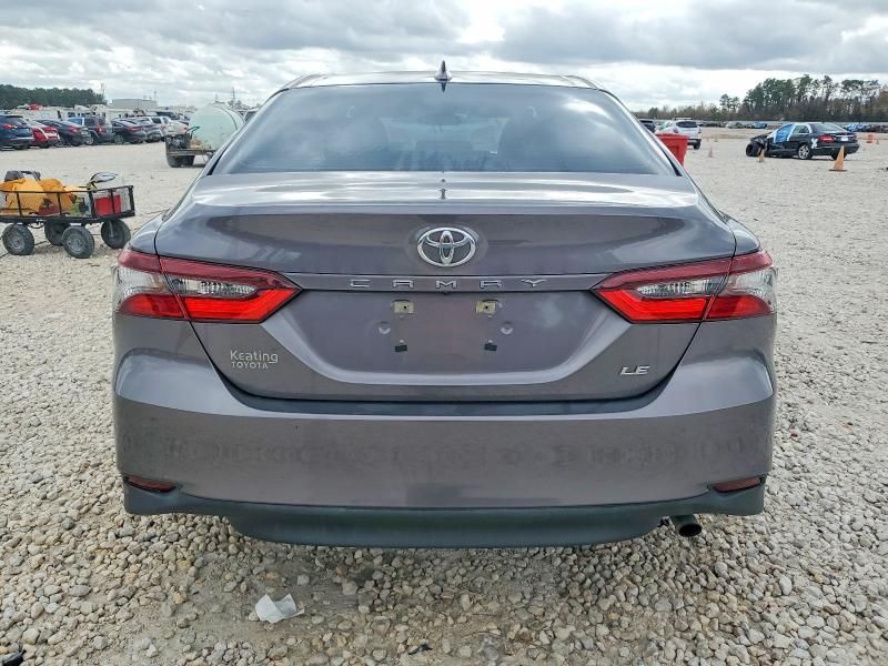 2023 Toyota Camry le