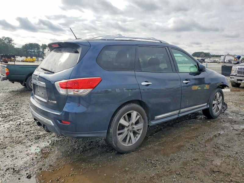 2013 Nissan Pathfinder s