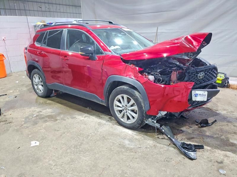 2025 Toyota Corolla Cross le