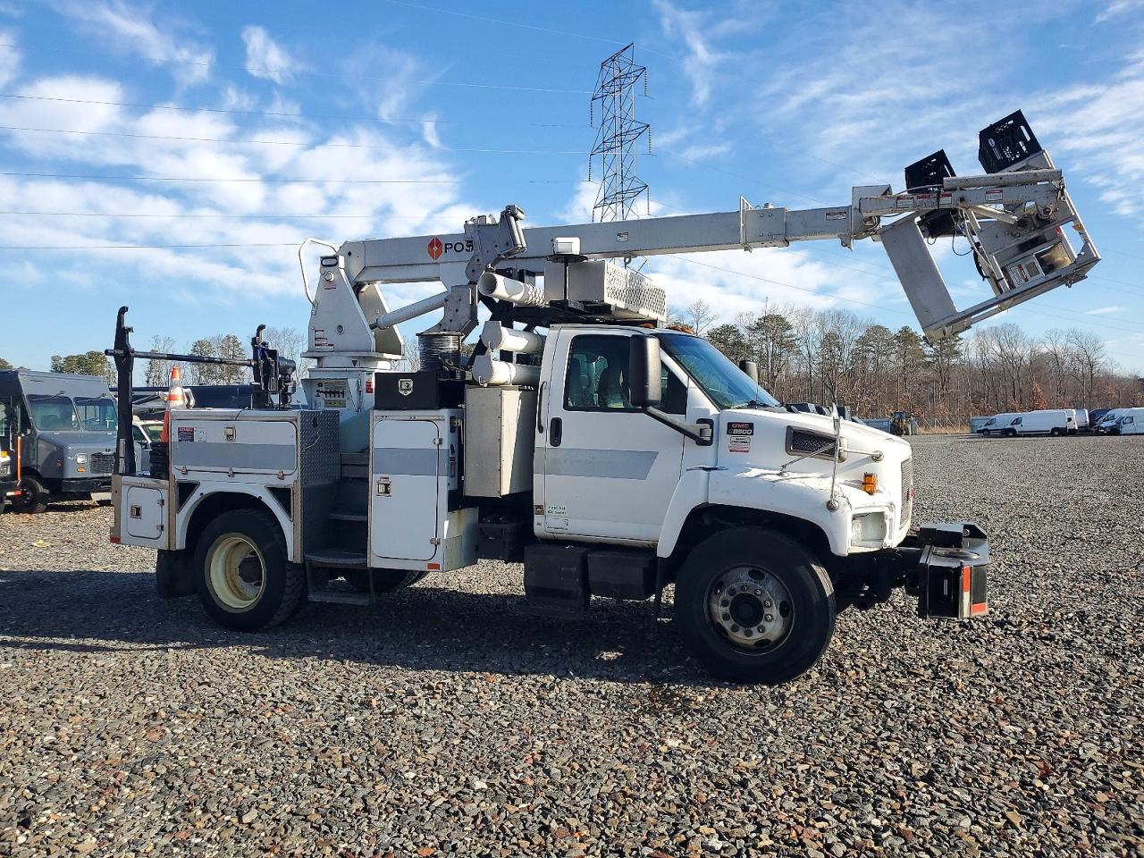 2009 GMC C8500 Cable Placer Bucket Truck