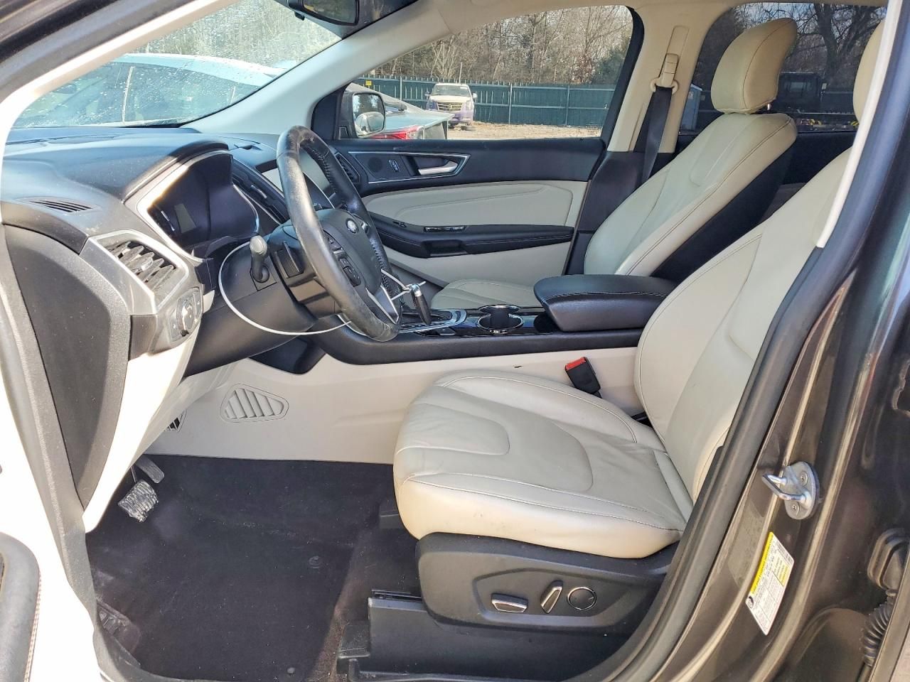 2017 Ford Edge Titanium