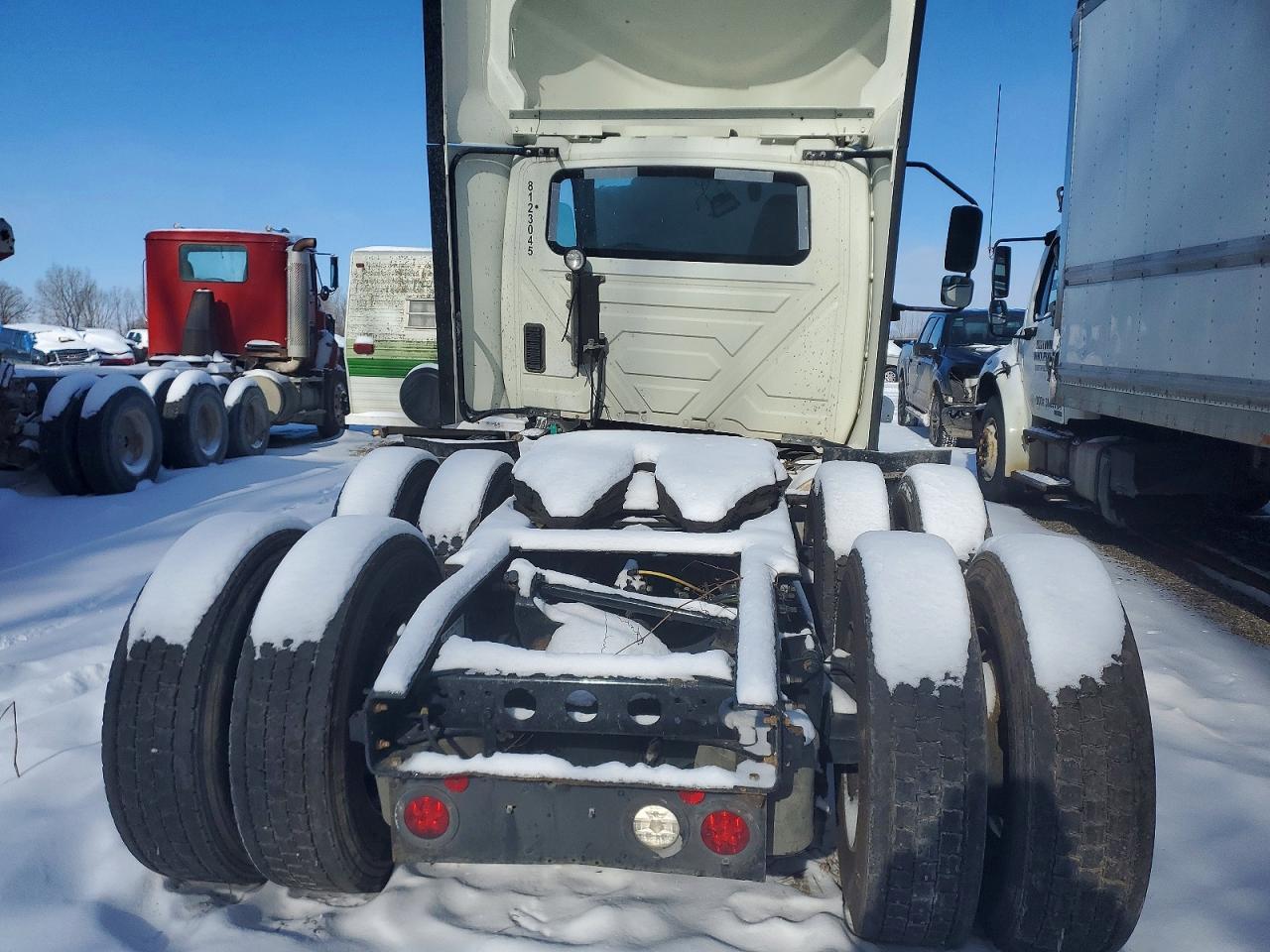 2023 International RH613 Semi Truck