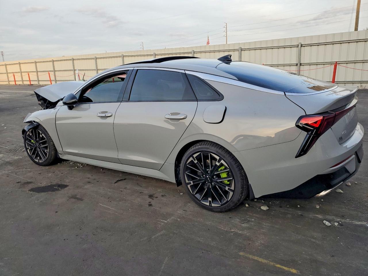 2026 KIA K5 gt