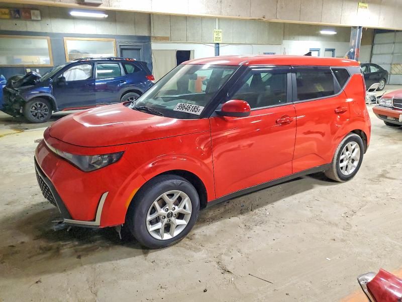 2023 KIA Soul lx