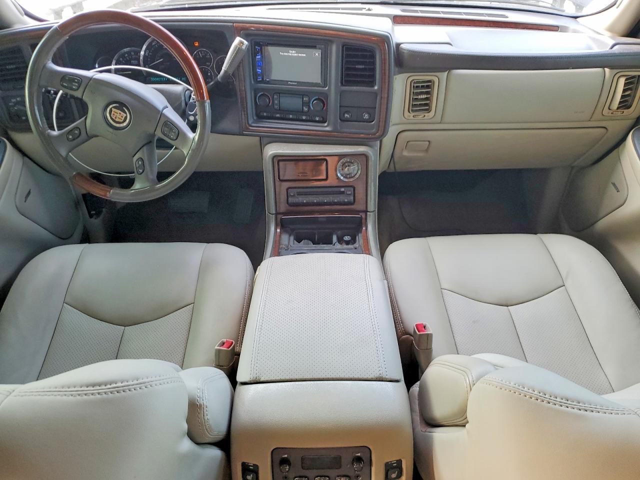 2005 Cadillac Escalade