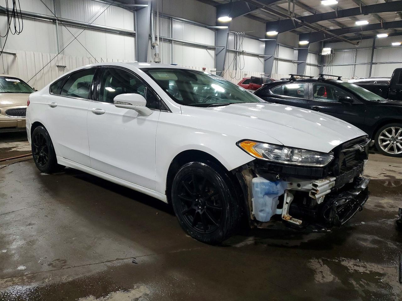 2016 Ford Fusion se