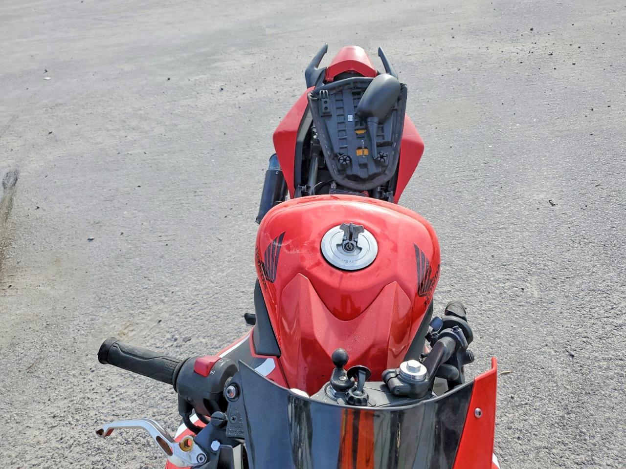 2017 Honda CBR300 R