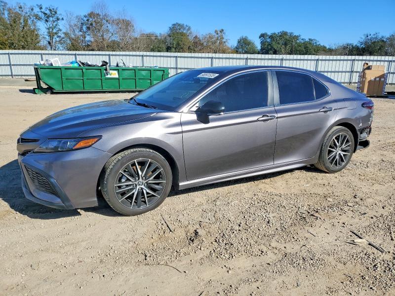 2023 Toyota Camry se Night Shade