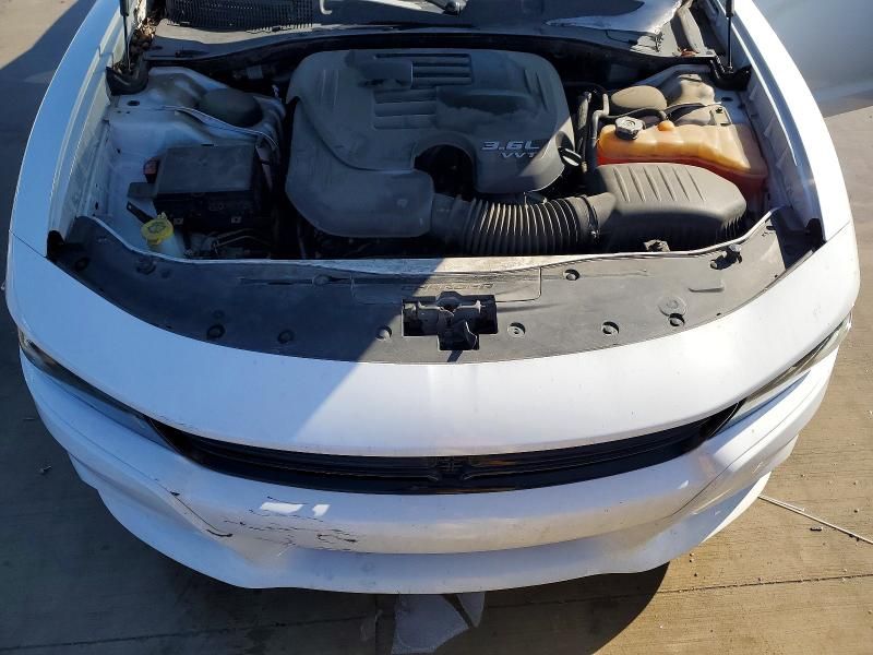 2018 Dodge Charger sxt