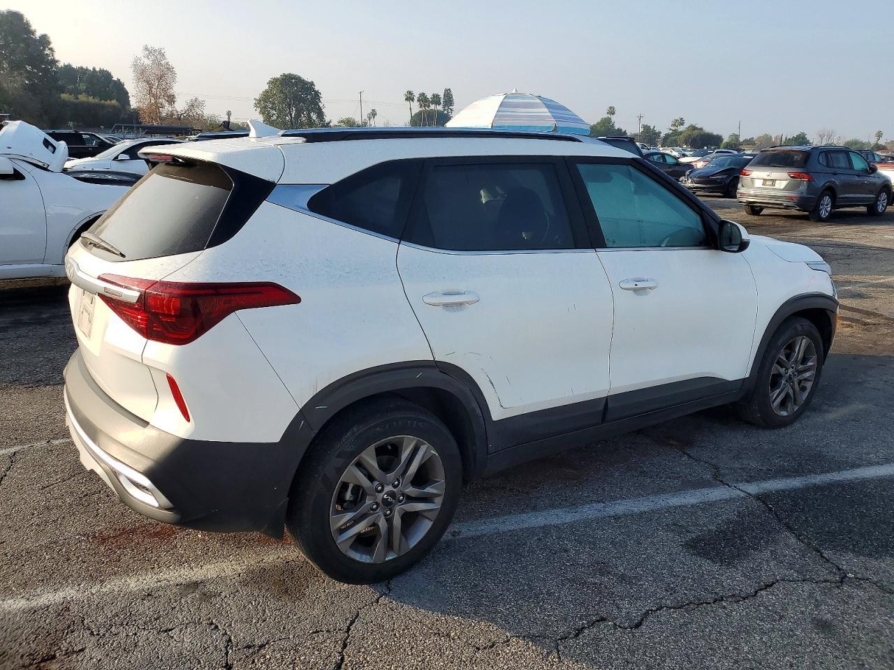 2022 KIA Seltos s