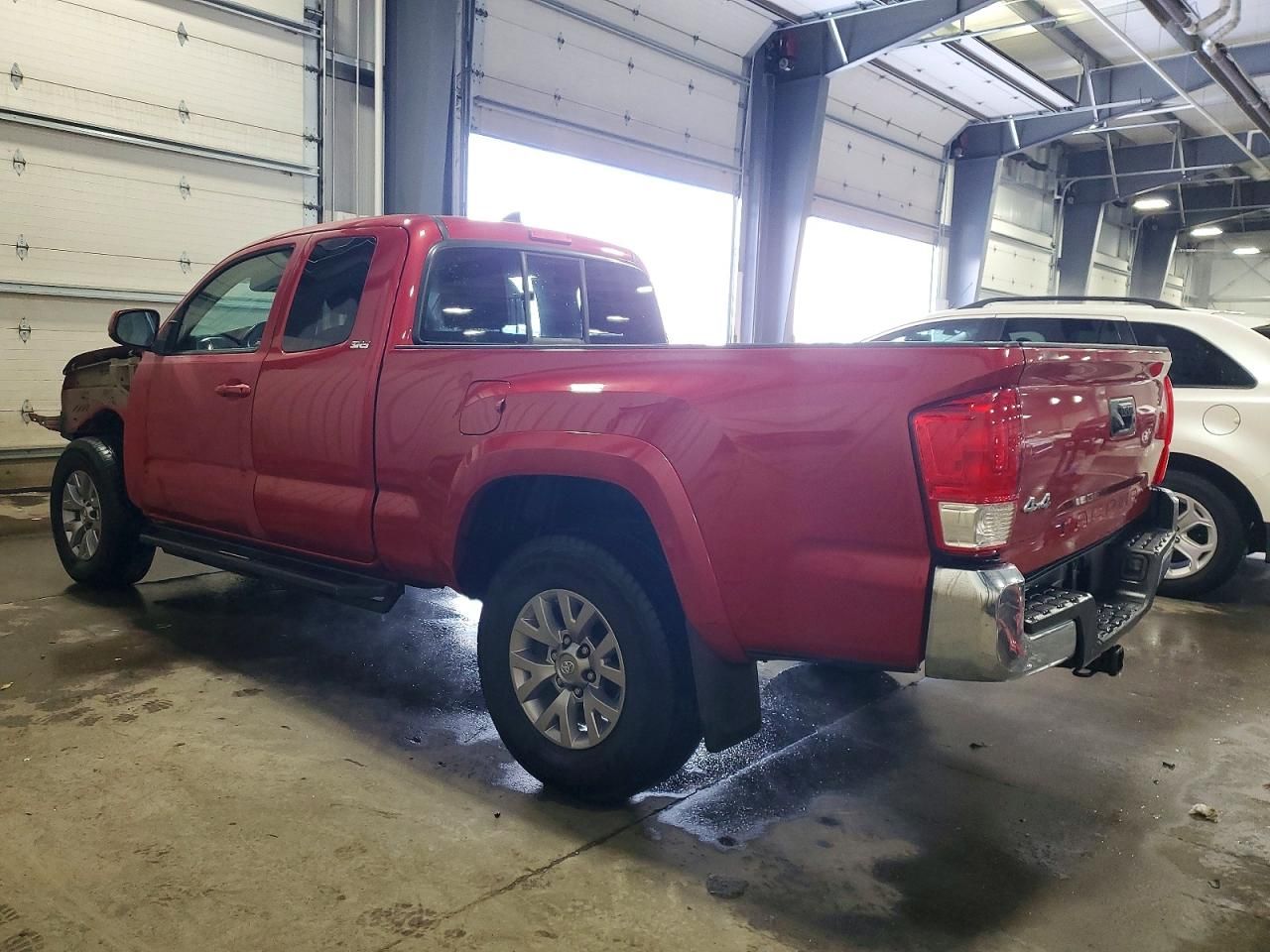 2017 Toyota Tacoma SR5