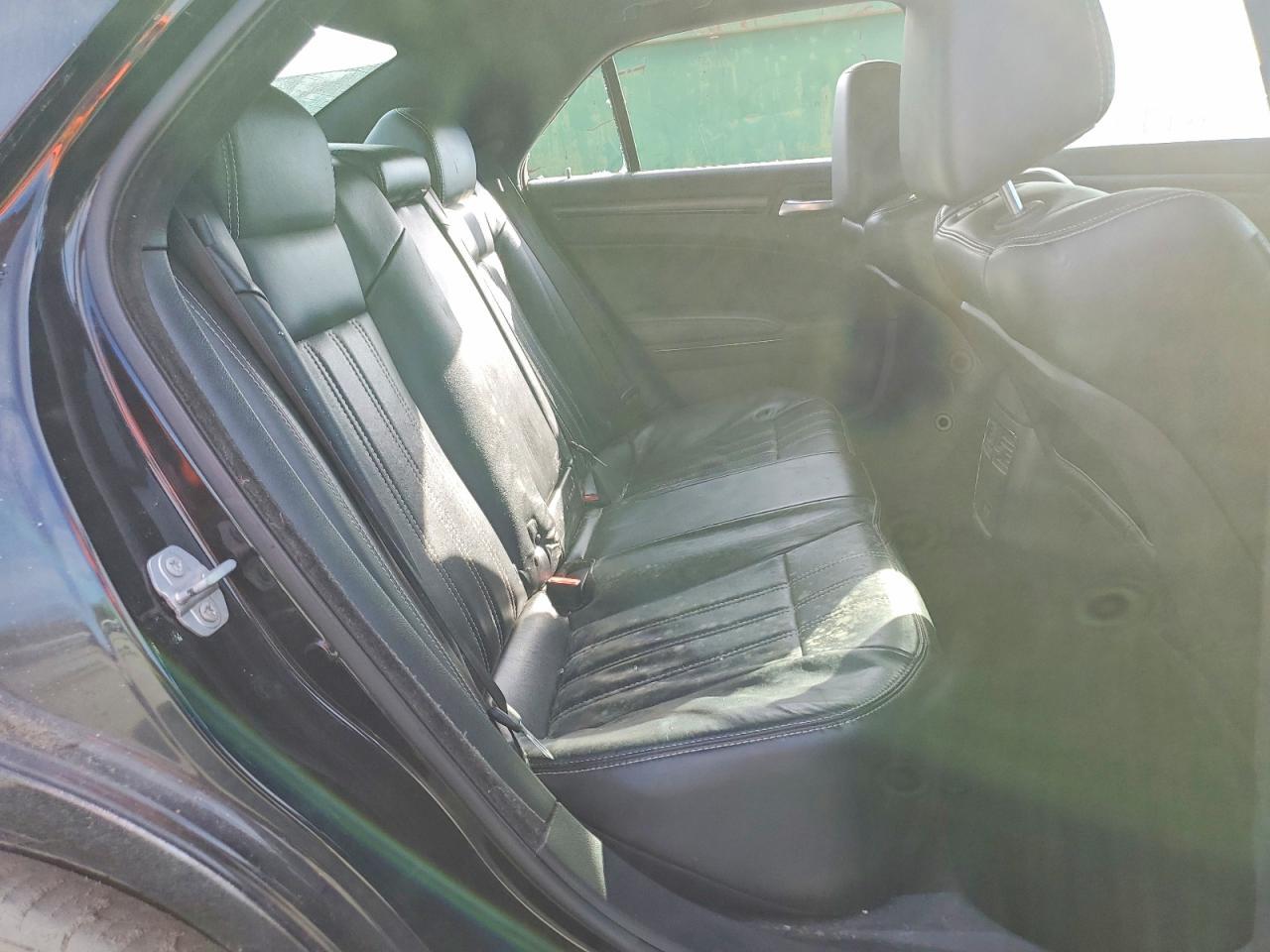 2016 Chrysler 300 s
