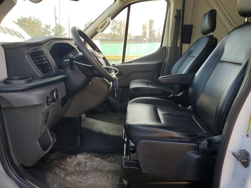 2022 Ford Transit T-250